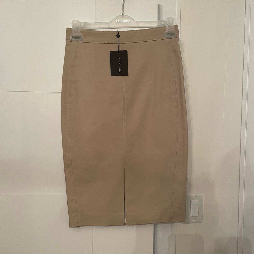 Judith & Charles ‘Rampling Skirt’ - Size 4 - NWT ($245)!